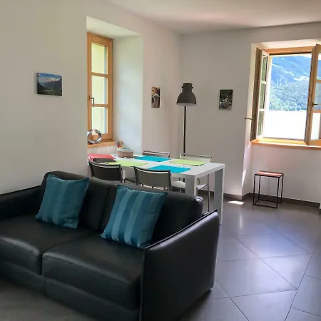 Casa Manu - Lardi Apartment *